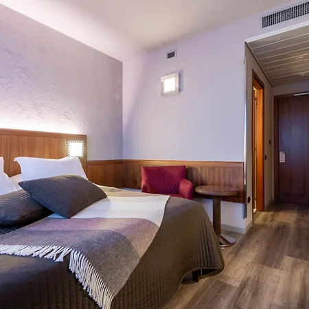 Hotel First Malpensa 4*